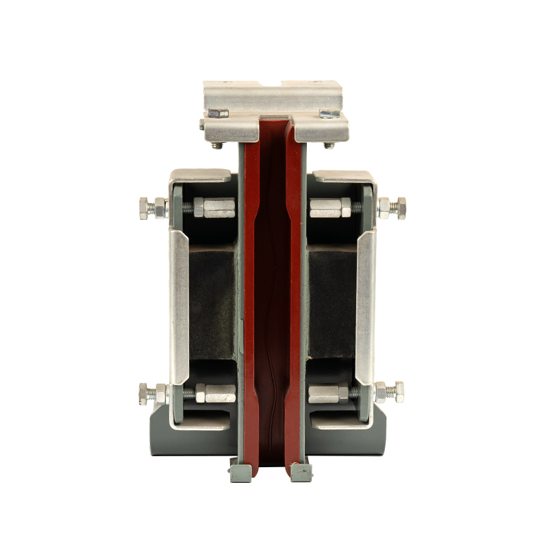 Posuvná vodiaca pätka vysokorýchlostného rebríka pre výťah FKD-8920 (4 otvory)